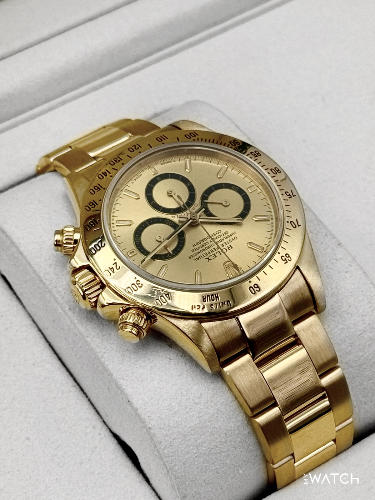 1997 Rolex Daytona 40mm 16528 Yellow Gold Champagne Dial