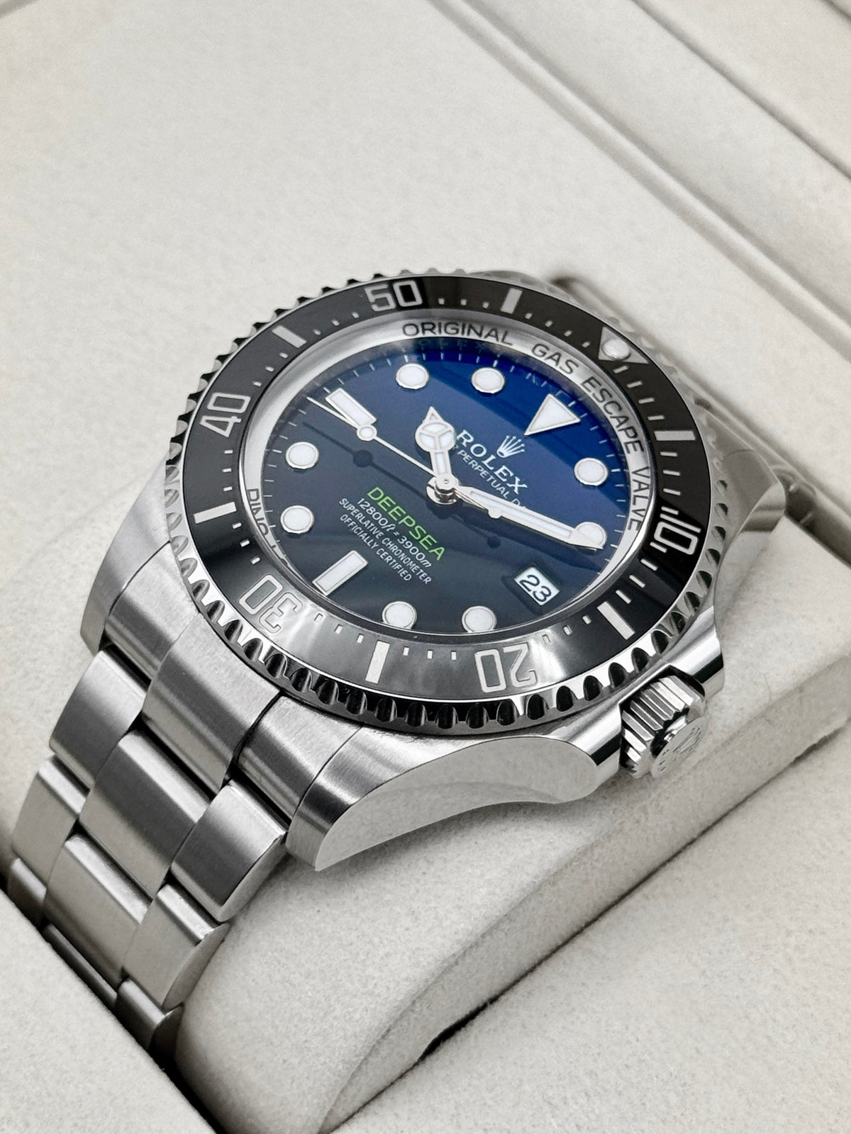 NEW 2026 Rolex Deepsea James Cameron 44mm 136660 Blue Dial (STICKERED)