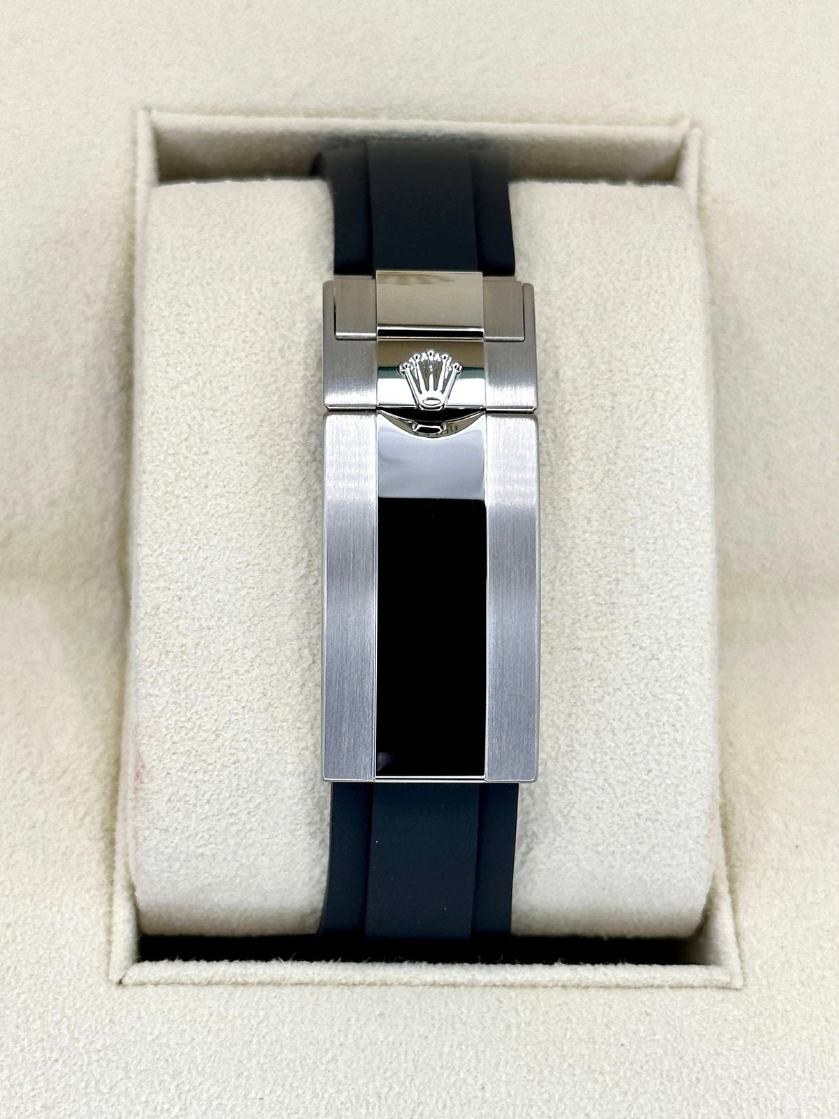 NEW 2026 Rolex Yacht-Master 42mm 226659 White Gold Oysterflex Black Dial
