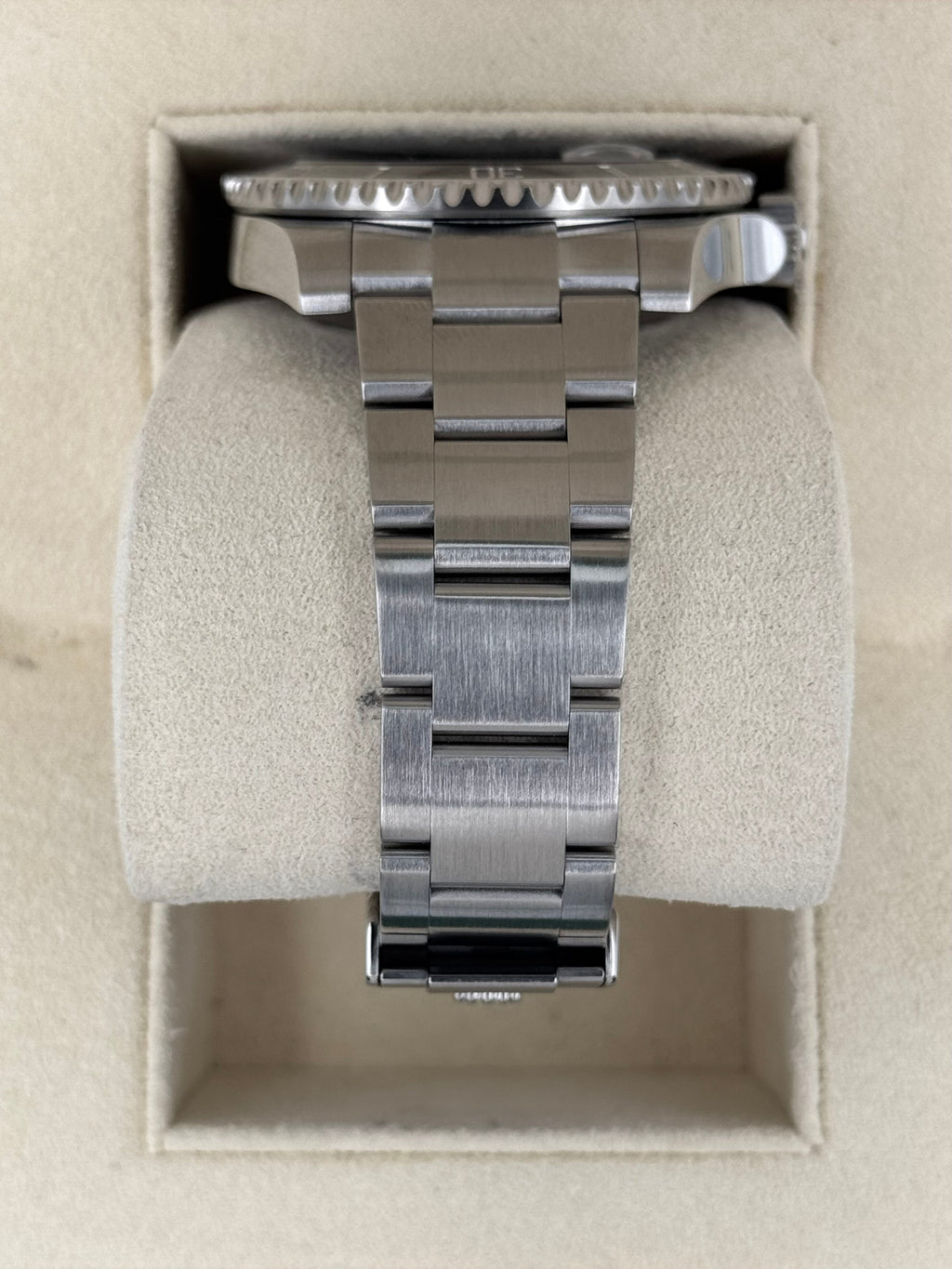 2015 Rolex Submariner 40mm 116610LN Stainless Steel Black Dial