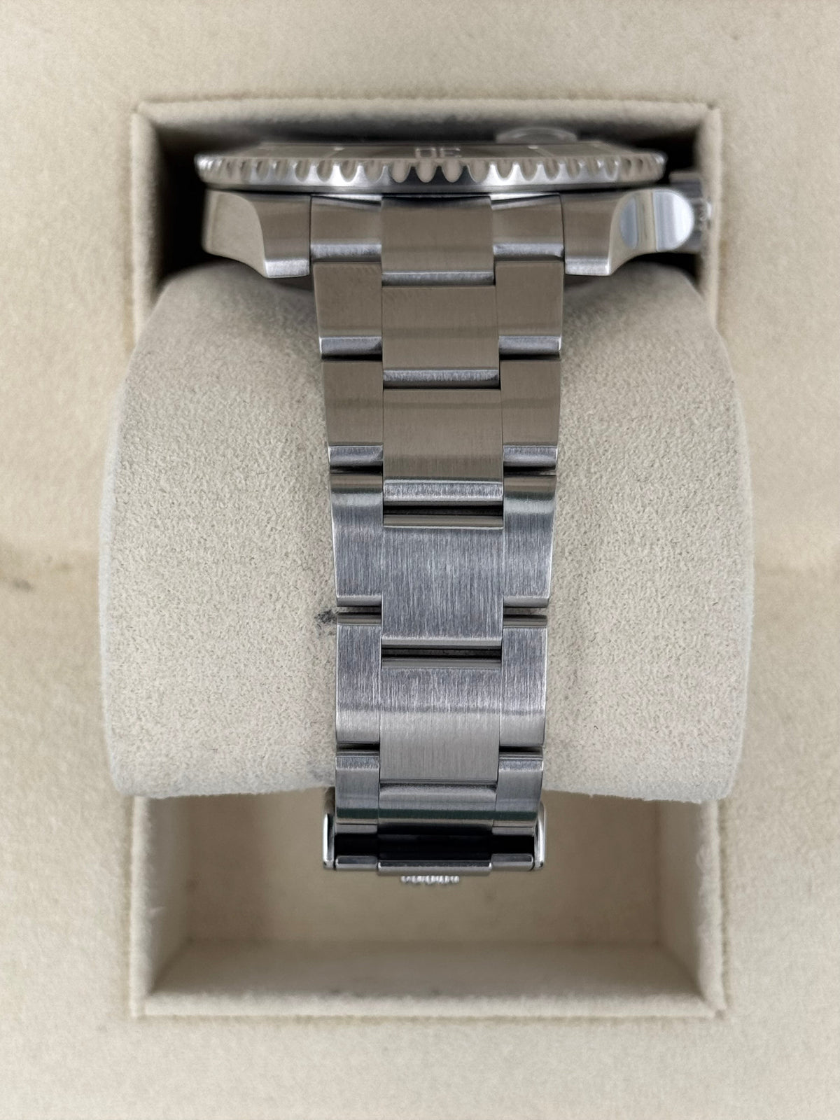 2015 Rolex Submariner 40mm 116610LN Stainless Steel Black Dial