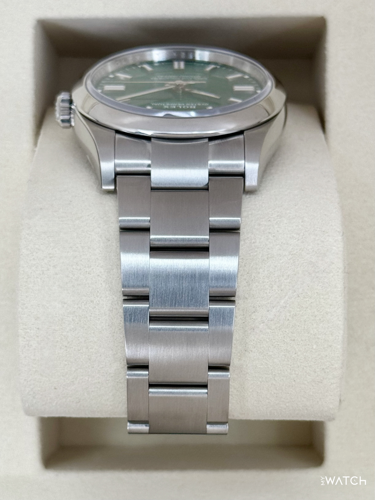NEW 2026 Rolex Oyster Perpetual 36mm 126000 Green Dial