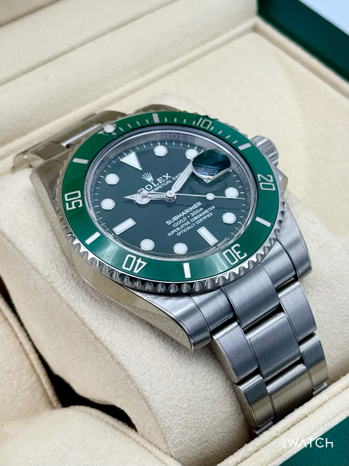 2018 Rolex Submariner “Hulk” 40mm 116610LV Green Dial