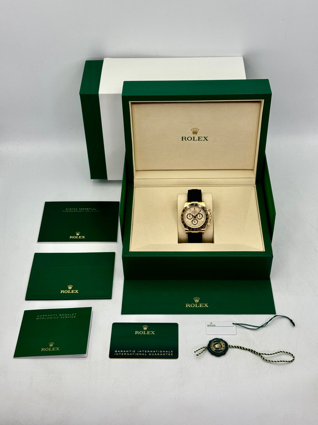 NEW 2026 Rolex Daytona "Pikachu" 40mm 126518LN Oysterflex Champagne Dial