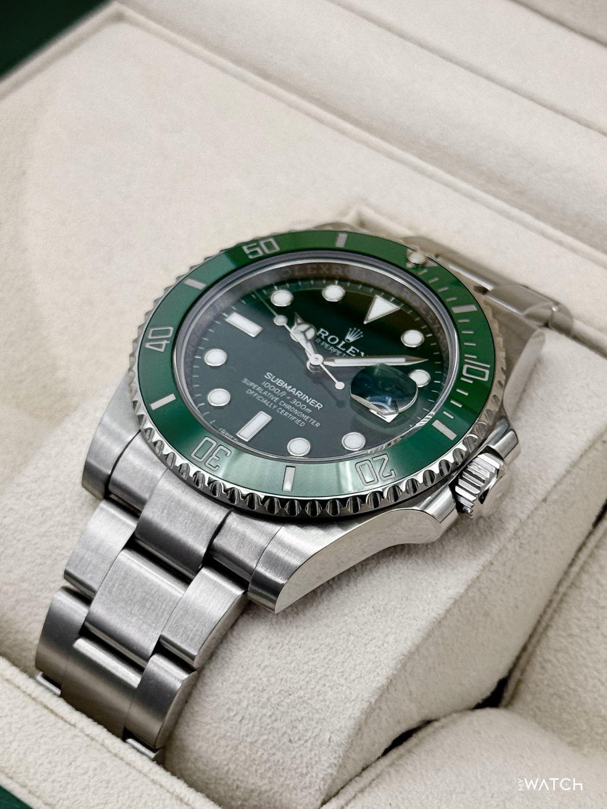 2017 Rolex Submariner “Hulk” 40mm 116610LV Green Dial