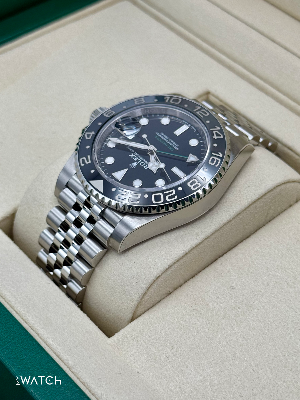NEW 2025 Rolex GMT-Master II "Bruce Wayne" 40mm 126710GRNR Jubilee (STICKERED)