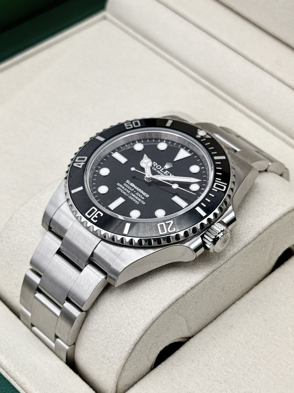 NEW 2026 Rolex Submariner 41mm 124060 Stainless Steel Black Dial (STICKERED)