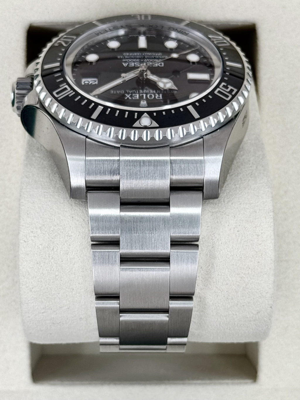 NEW 2026 Rolex Deepsea 44mm 136660 Stainless Steel Black Dial (STICKERED)