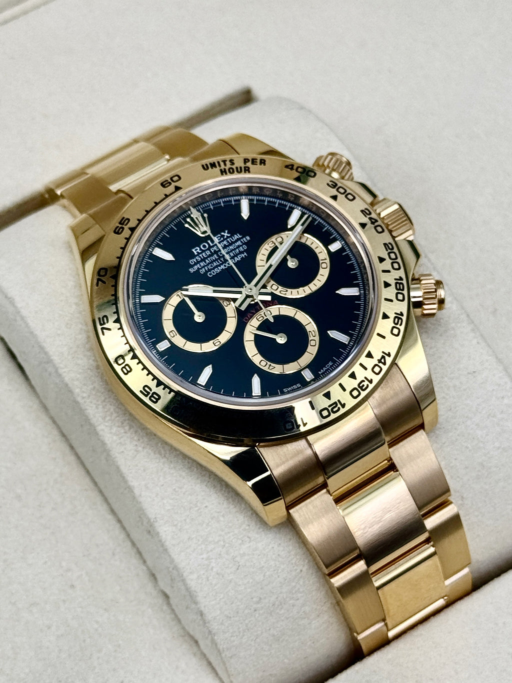2025 Rolex Daytona 40mm 126508 18K Yellow Gold Black Dial
