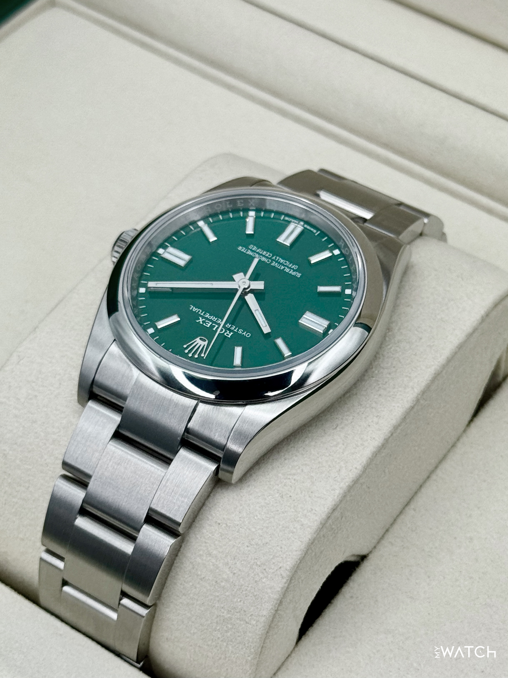 NEW 2026 Rolex Oyster Perpetual 36mm 126000 Green Dial