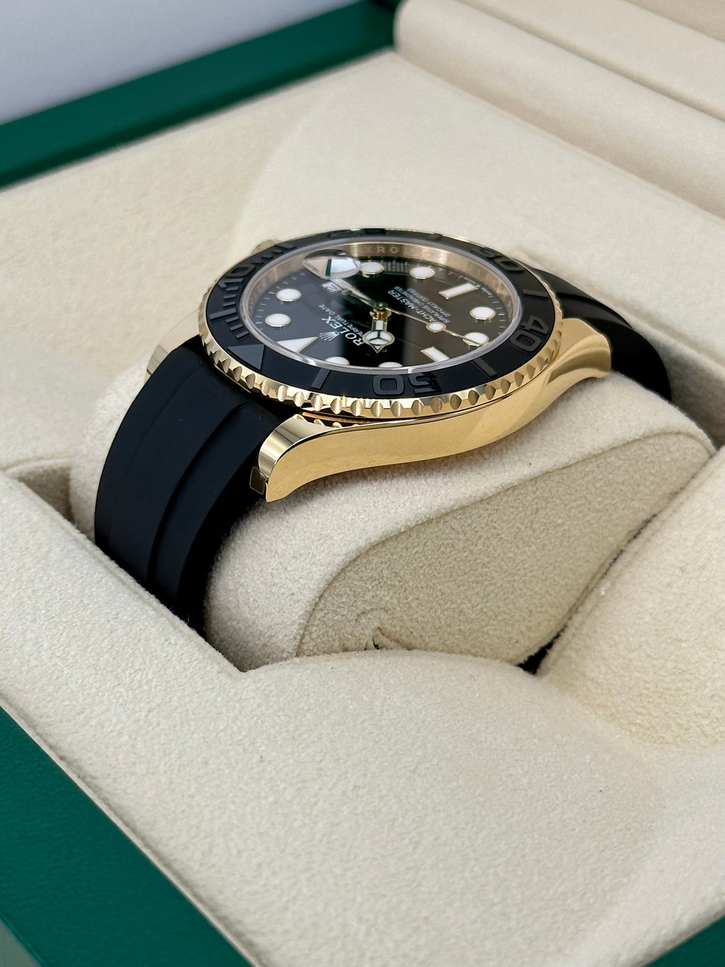 NEW 2026 Rolex Yacht-Master 42mm 226658 Gold Oysterflex Black Dial