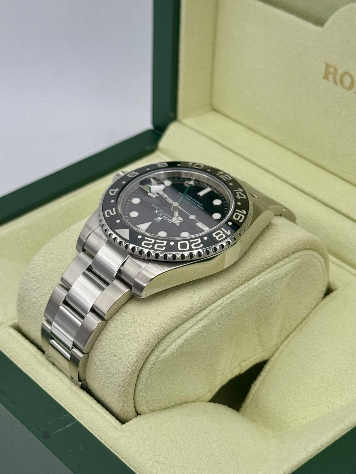 2012 Rolex GMT-Master II 40mm 116710LN Stainless Steel Black Dial