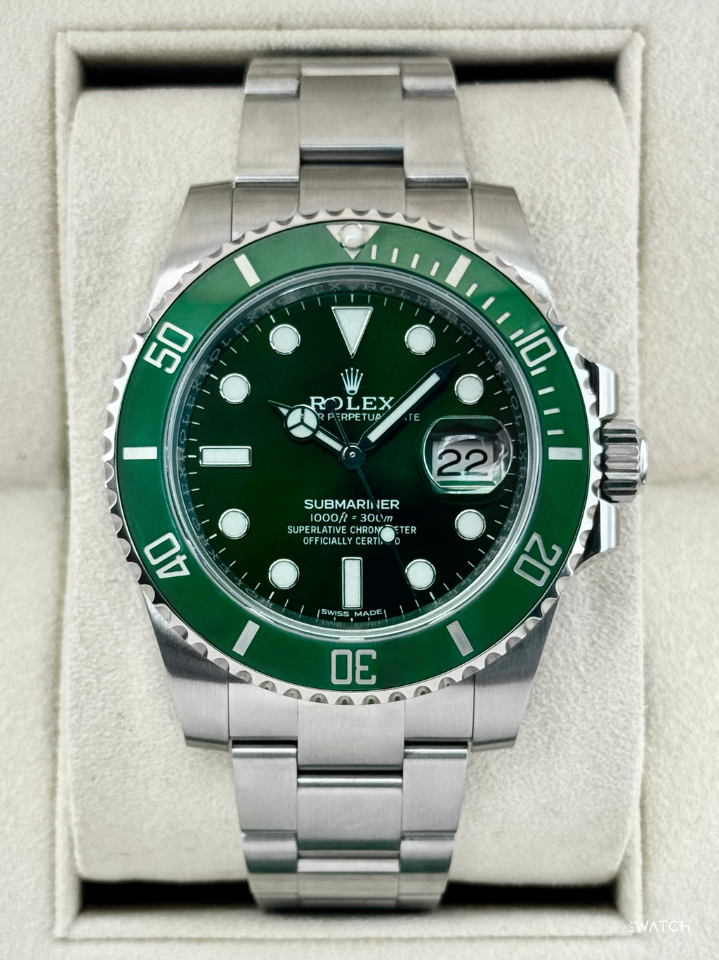 2017 Rolex Submariner “Hulk” 40mm 116610LV Green Dial