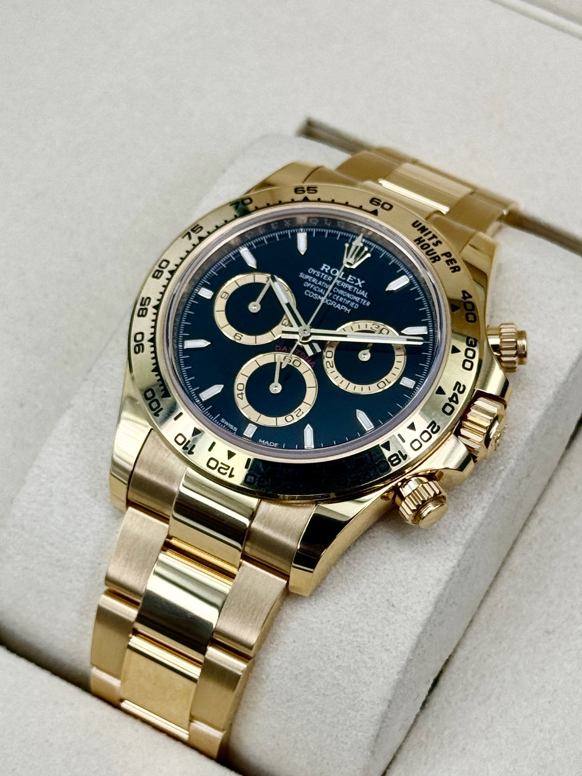 2025 Rolex Daytona 40mm 126508 18K Yellow Gold Black Dial