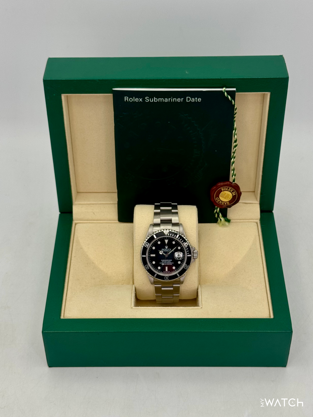 2000 Rolex Submariner 40mm 16610 Stainless Steel Black Dial