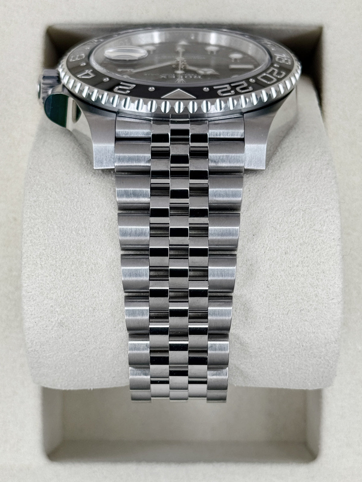 NEW 2026 Rolex GMT-Master II "Bruce Wayne" 40mm 126710GRNR Jubilee