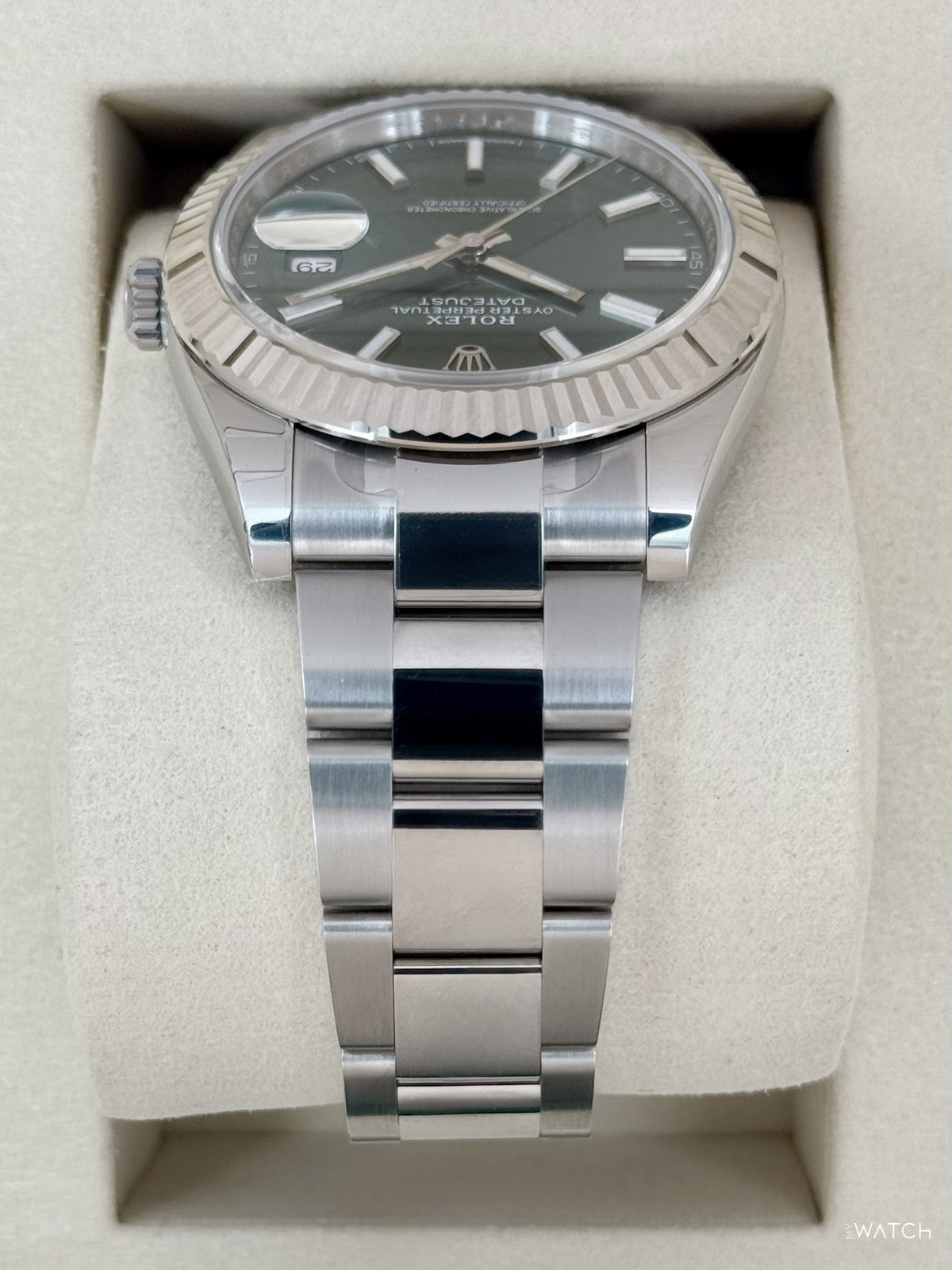 NEW 2026 Rolex Datejust 41mm 126334 Stainless Steel Oyster Green Dial - STICKERED