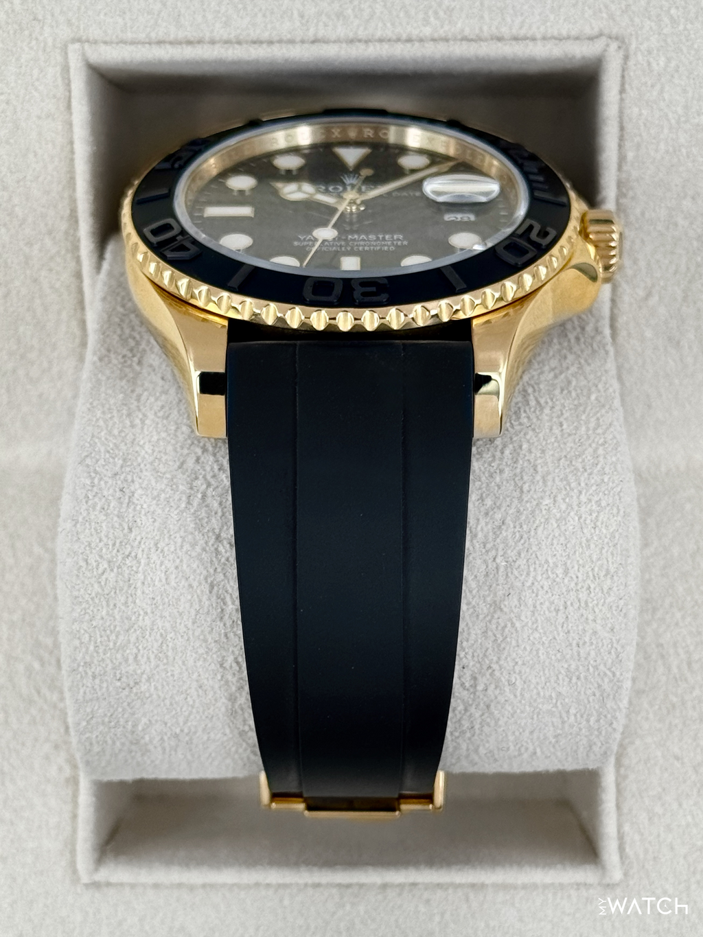 2022 Rolex Yacht-Master 42mm 226658 Gold Oysterflex Black Dial