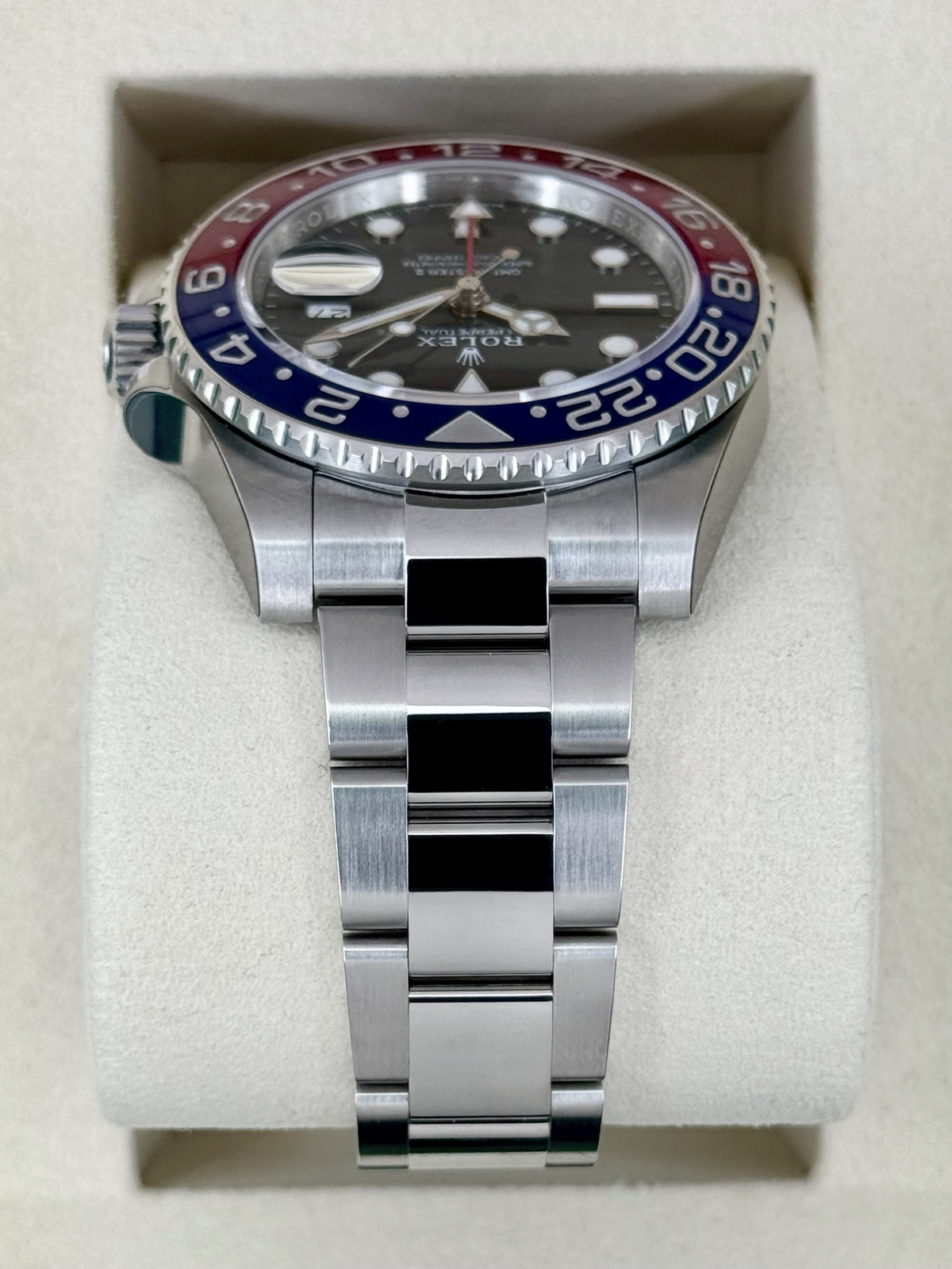 NEW 2026 Rolex GMT-Master II "Pepsi" 40mm 126710BLRO Oyster