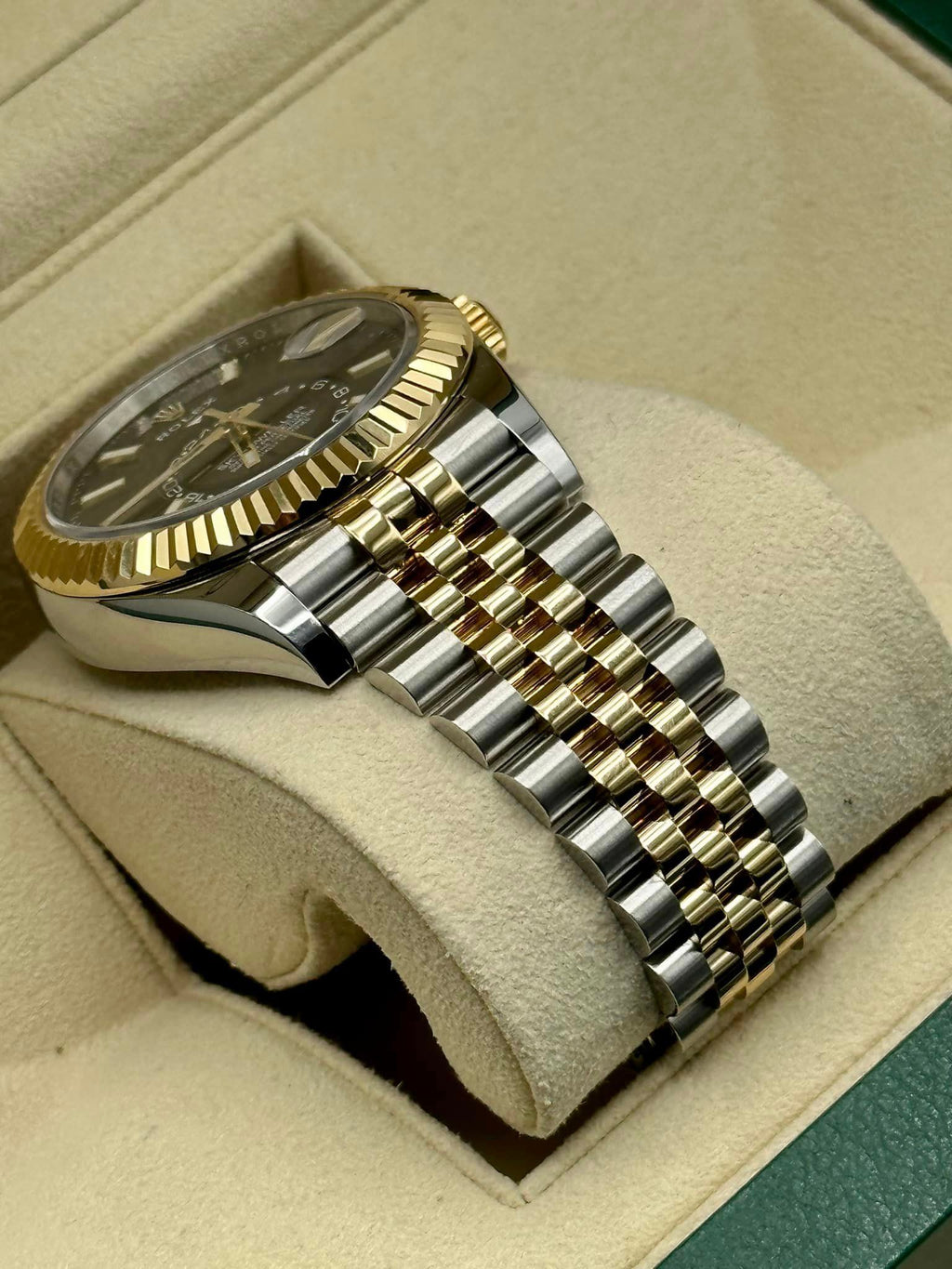 2021 Rolex Sky-Dweller 42mm 326933 Two-Tone Jubilee Black Dial