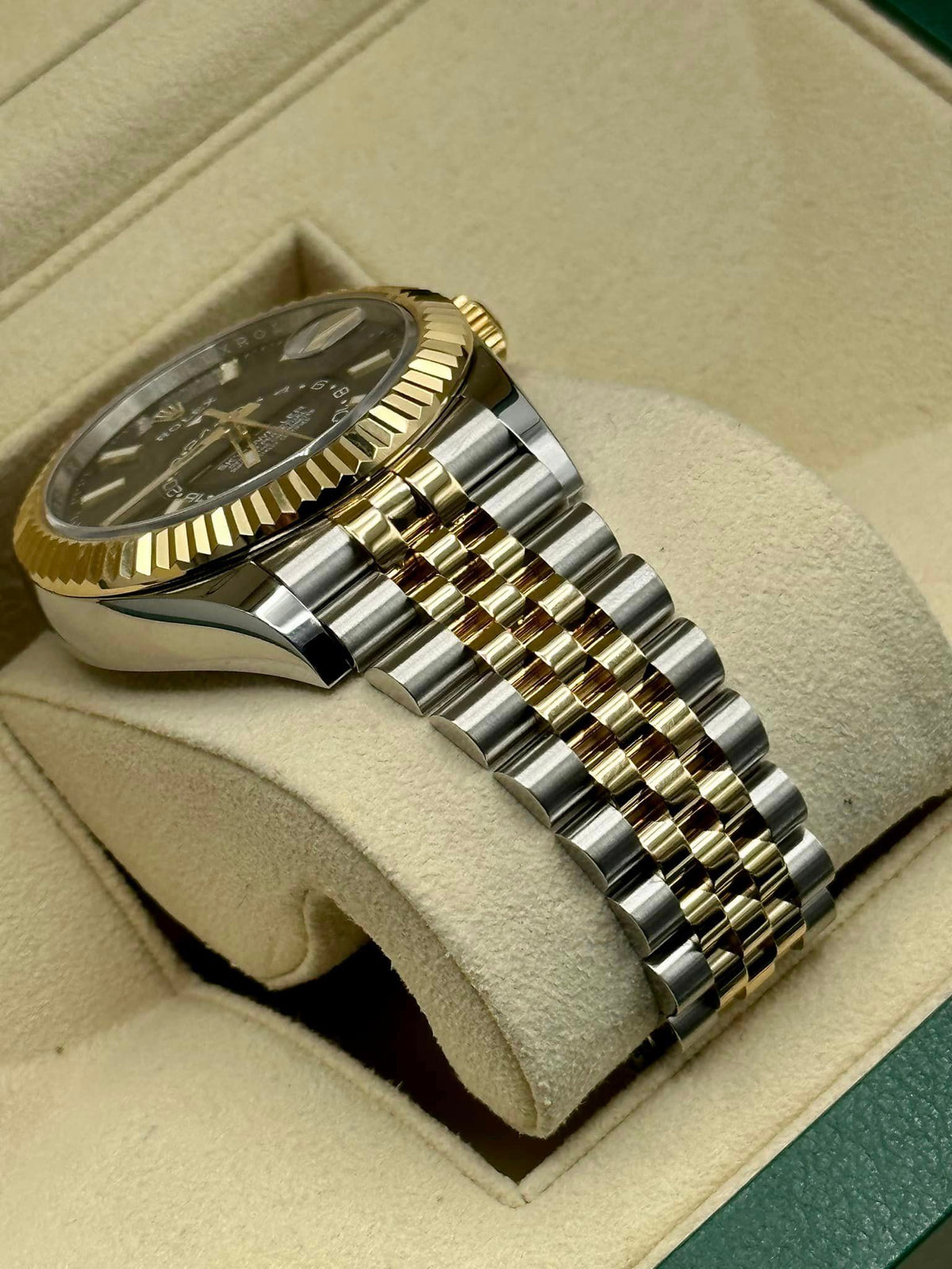 2021 Rolex Sky-Dweller 42mm 326933 Two-Tone Jubilee Black Dial