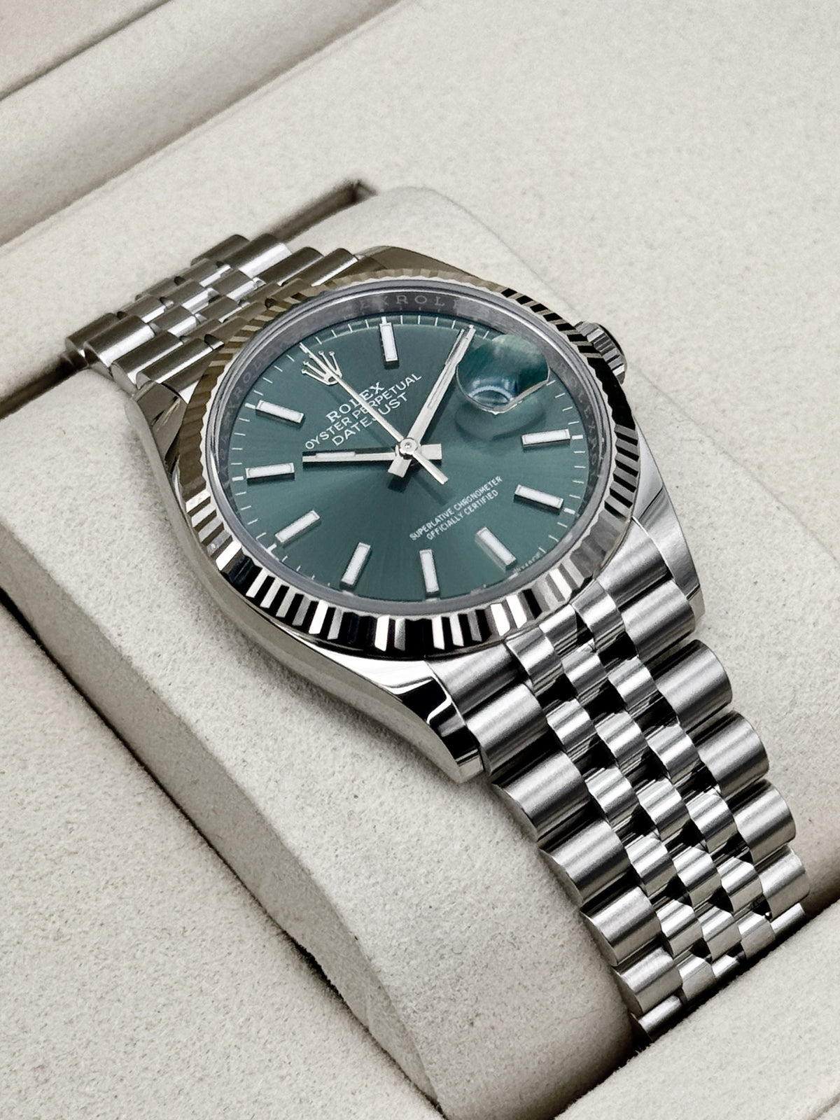 NEW 2026 Rolex Datejust 36mm 126234 Stainless Steel Jubilee Mint Green Dial