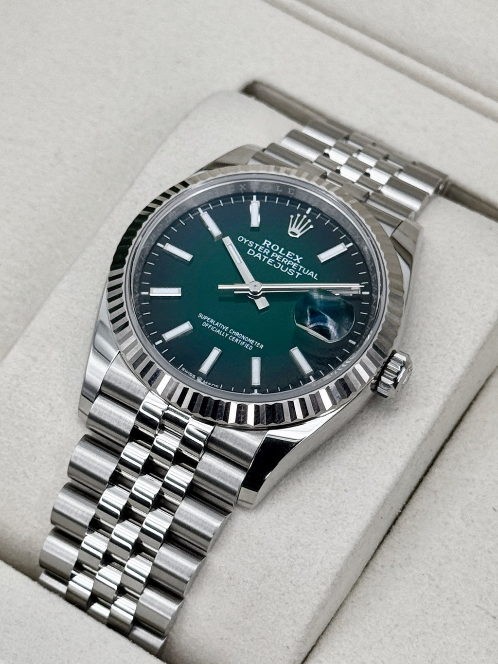 2026 Rolex Datejust 36mm 126234 Stainless Steel Jubilee Green Ombre Dial