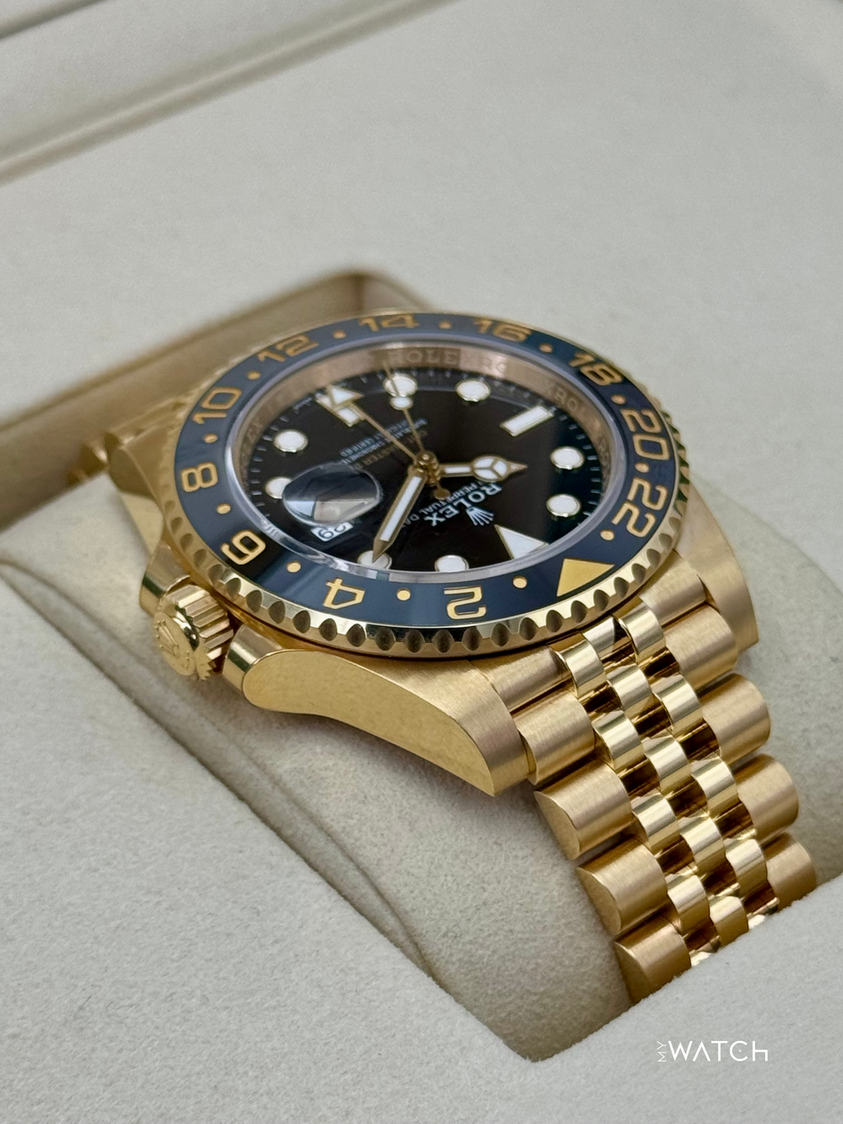 NEW 2025 Rolex GMT-Master II 40mm 126718GRNR Jubilee Black Dial (STICKERED)