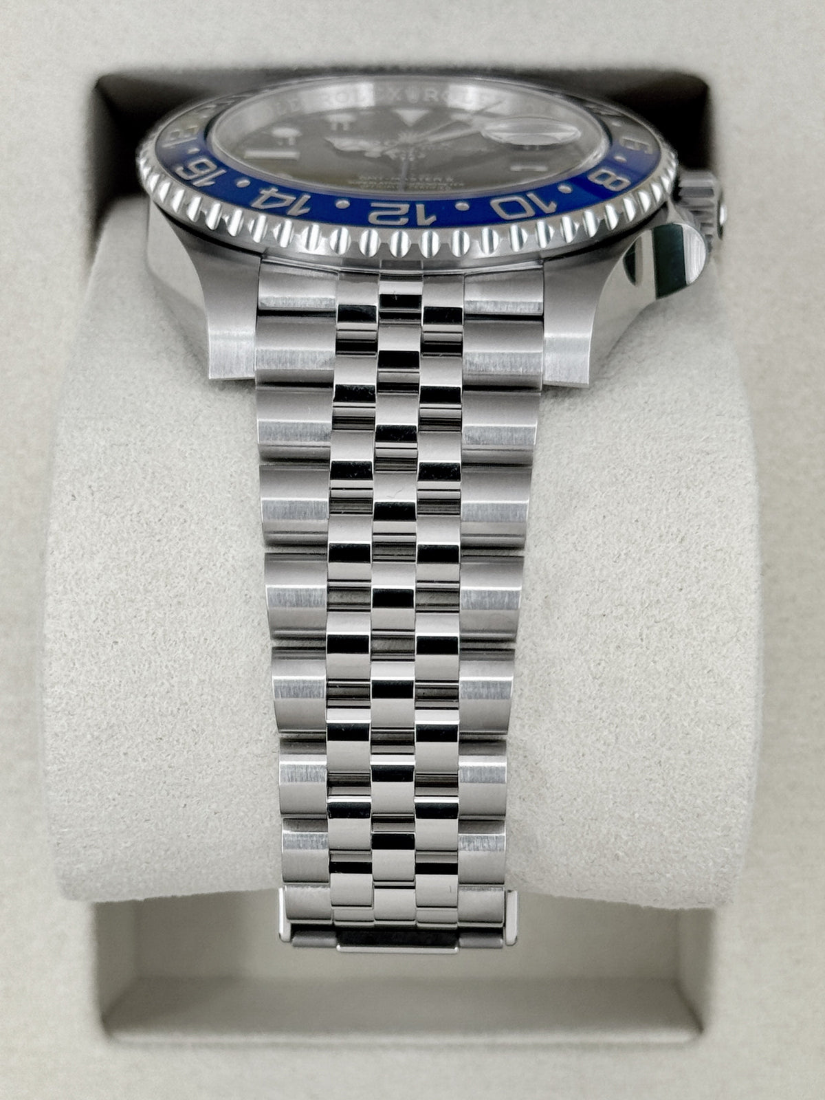 NEW 2026 Rolex GMT-Master II Batgirl 40mm 126710BLNR Jubilee (NEW STYLE CARD)