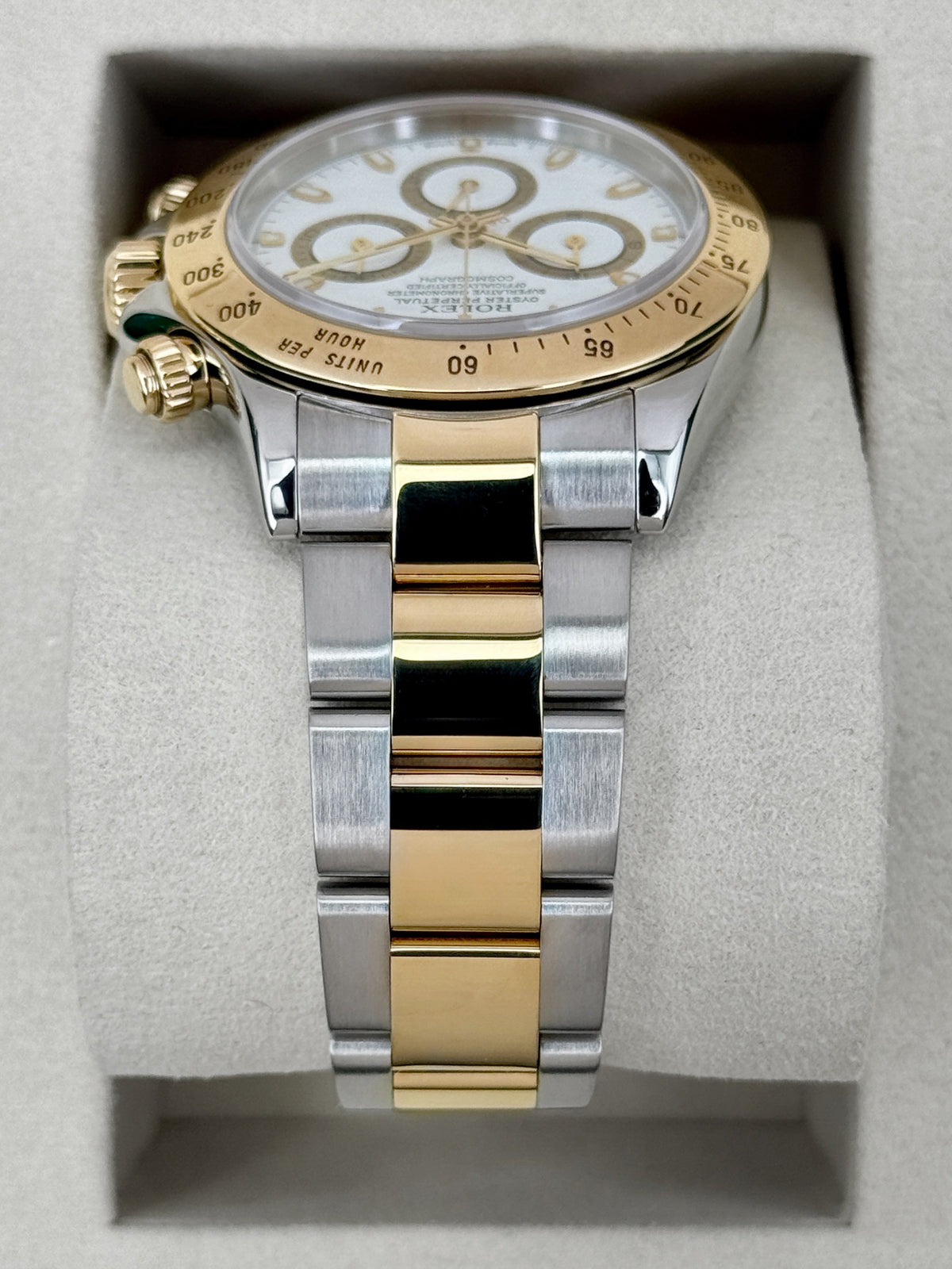 2001 Rolex Daytona 40mm 16523 Two-Tone White Dial