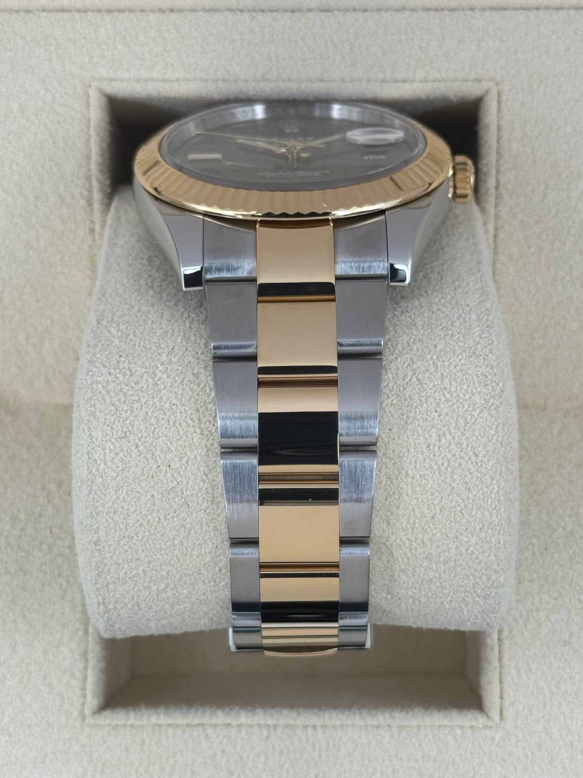 2022 Rolex Datejust 41mm 126333 Two-Tone Oyster Wimbledon Dial