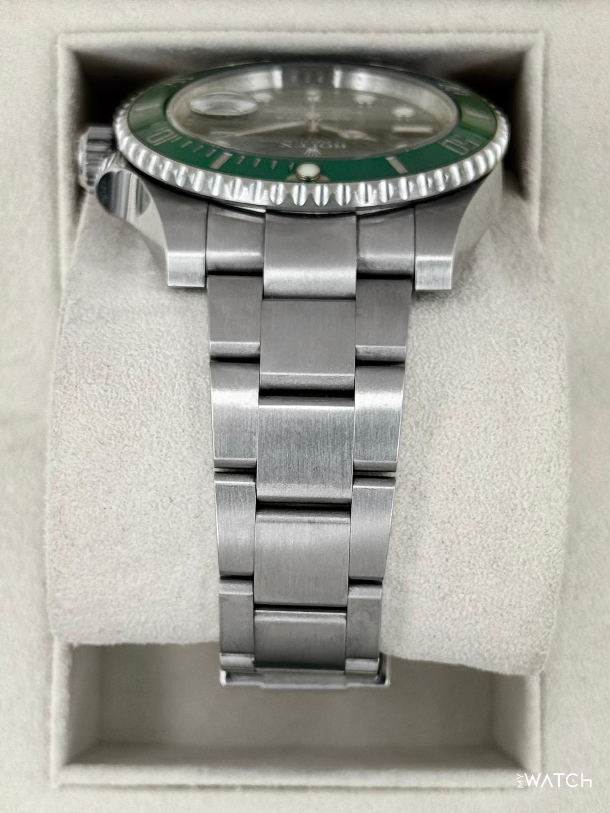 2015 Rolex Submariner “Hulk” 40mm 116610LV Green Dial