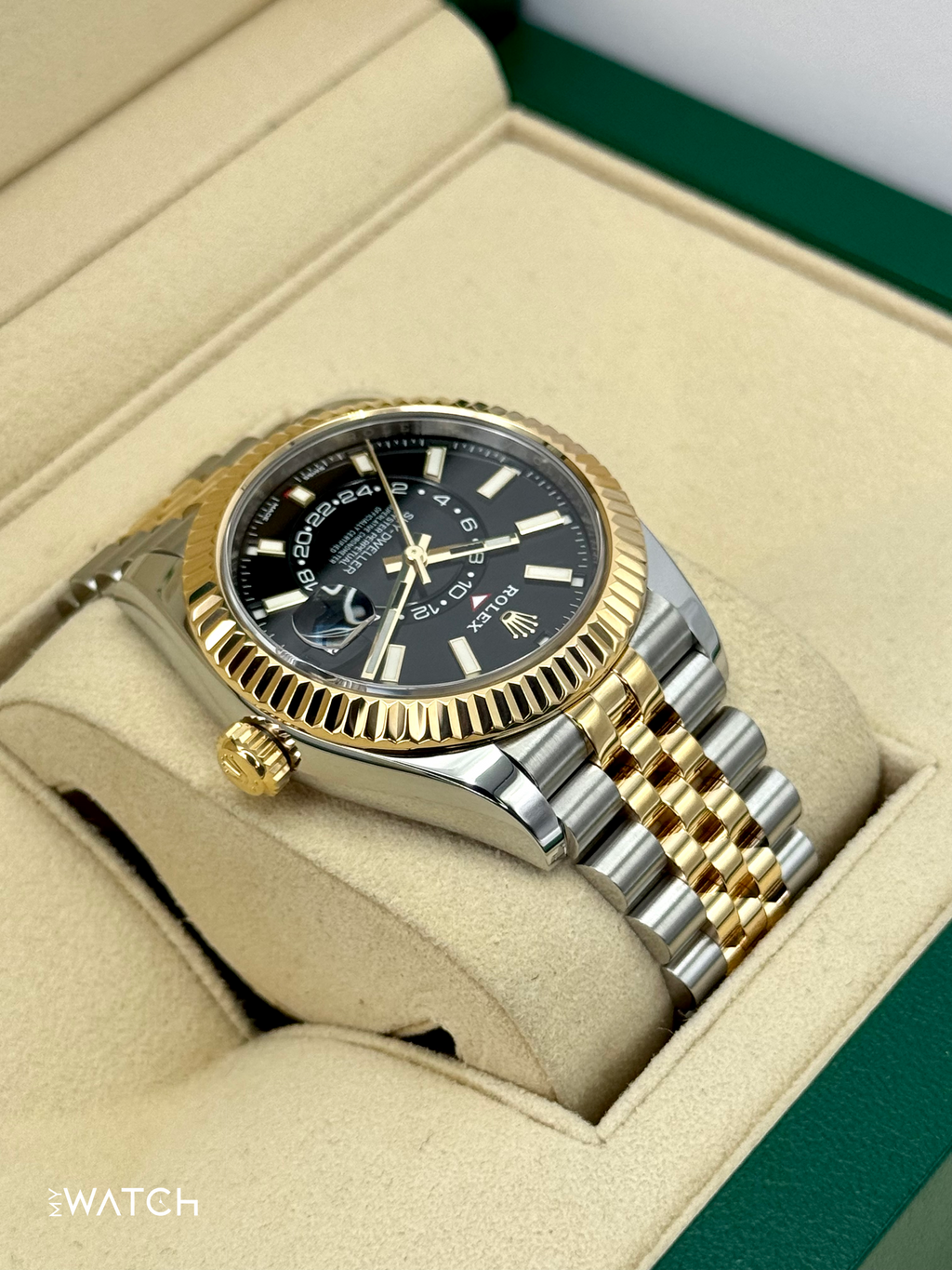 2022 Rolex Sky-Dweller 42mm 326933 Two-Tone Jubilee Black Dial