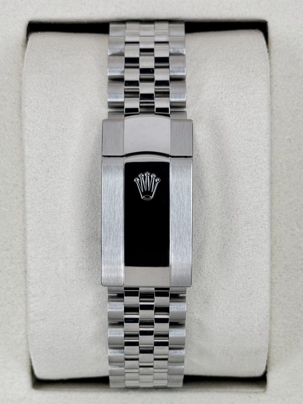 2026 Rolex Datejust 36mm 126234 Stainless Steel Jubilee Green Ombre Dial