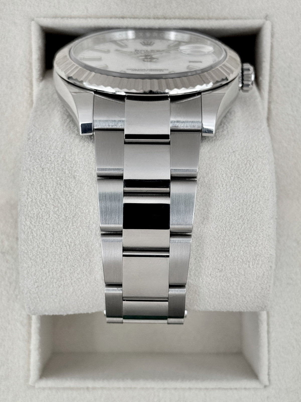 2022 Rolex Datejust 41mm 126334 Stainless Steel Oyster White Dial