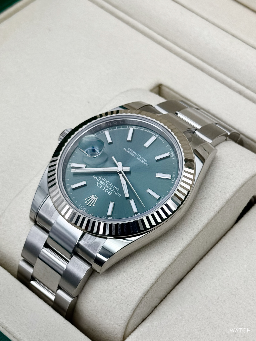 NEW 2026 Rolex Datejust 41mm 126334 Stainless Steel Oyster Green Dial - STICKERED