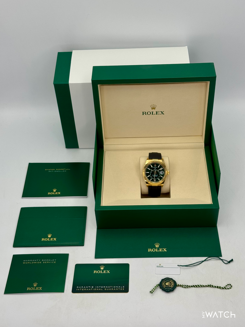 2025 Rolex Sky-Dweller 42mm 336238 Yellow Gold Oysterflex Green Dial