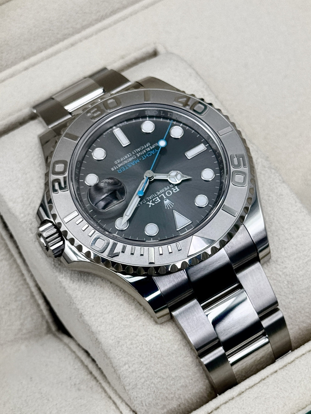 2023 Rolex Yacht-Master 40mm 126622 Stainless Steel Rhodium Dial