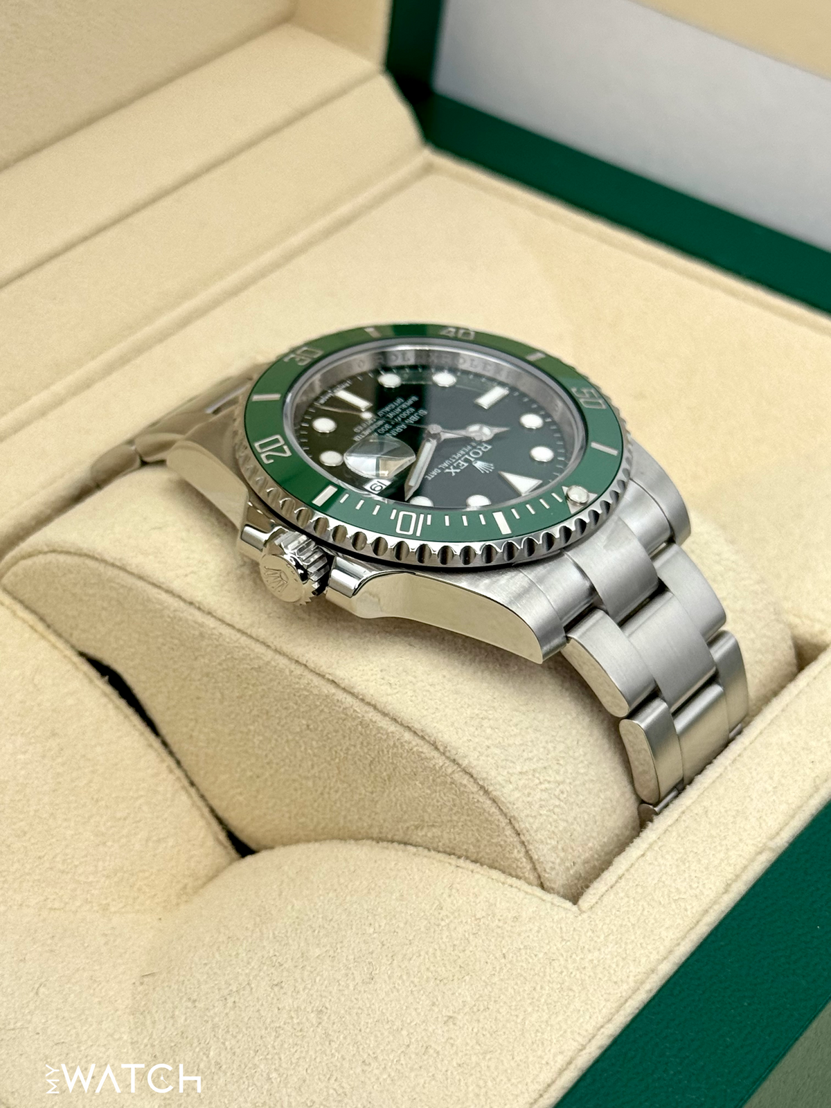 2015 Rolex Submariner “Hulk” 40mm 116610LV Green Dial