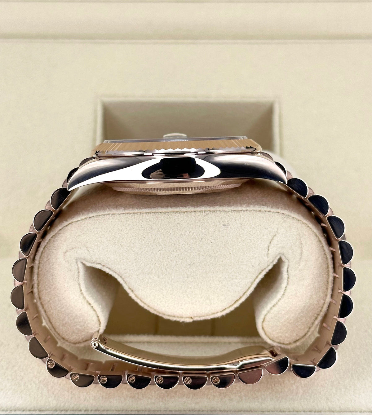 NEW 2024 Rolex Day-Date 40mm 228235 Presidential Rose Gold Olive Dial