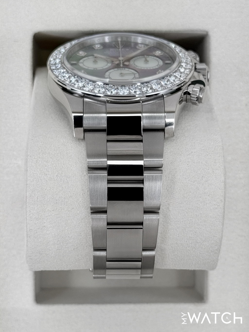 NEW 2026 Rolex Daytona 40mm 126579RBR Mother of Pearl Diamond Dial
