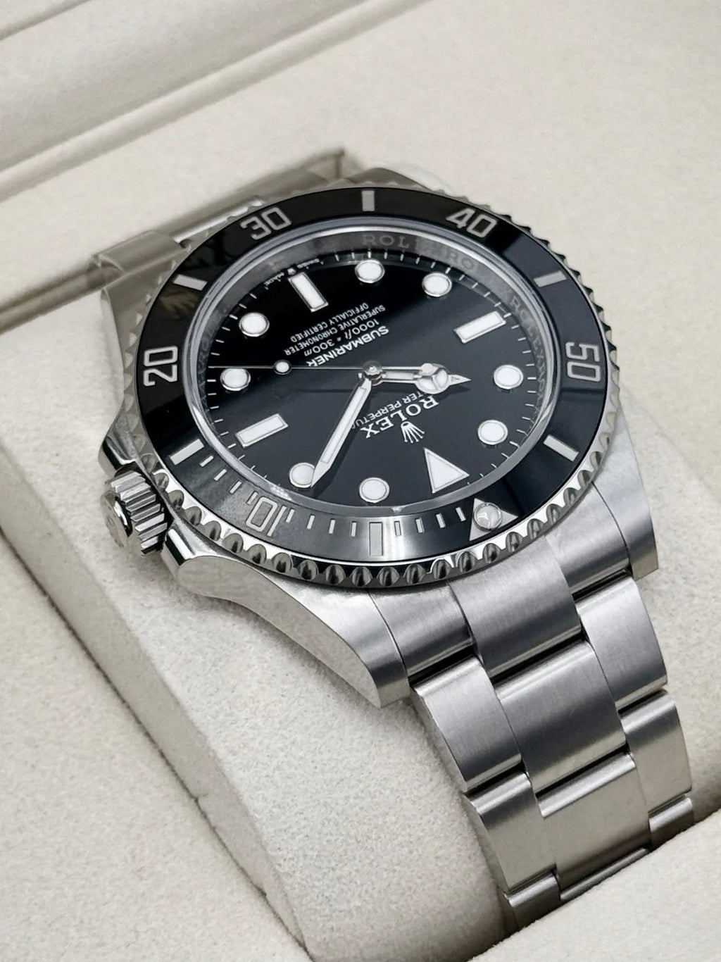 2025 Rolex Submariner 41mm 124060 Stainless Steel Black Dial