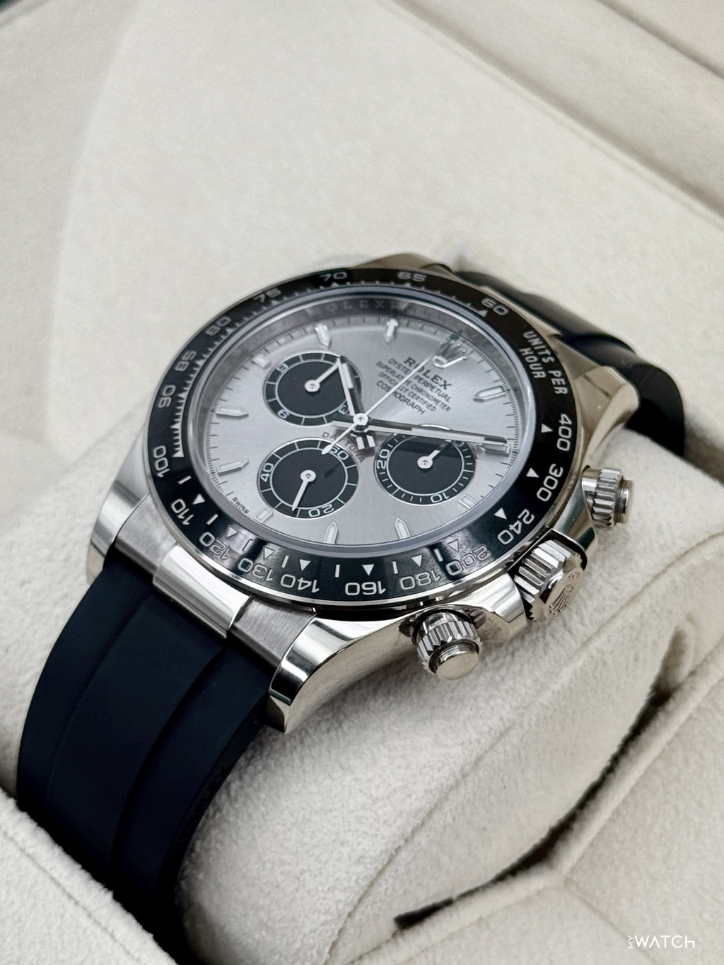 2024 Rolex Daytona 40mm 126519LN White Gold Oysterflex Silver Ghost Dial