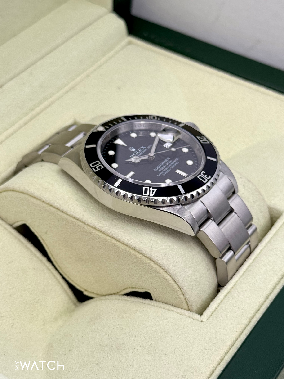 2009 Rolex Submariner Date 40mm 16610 Stainless Steel Black Dial