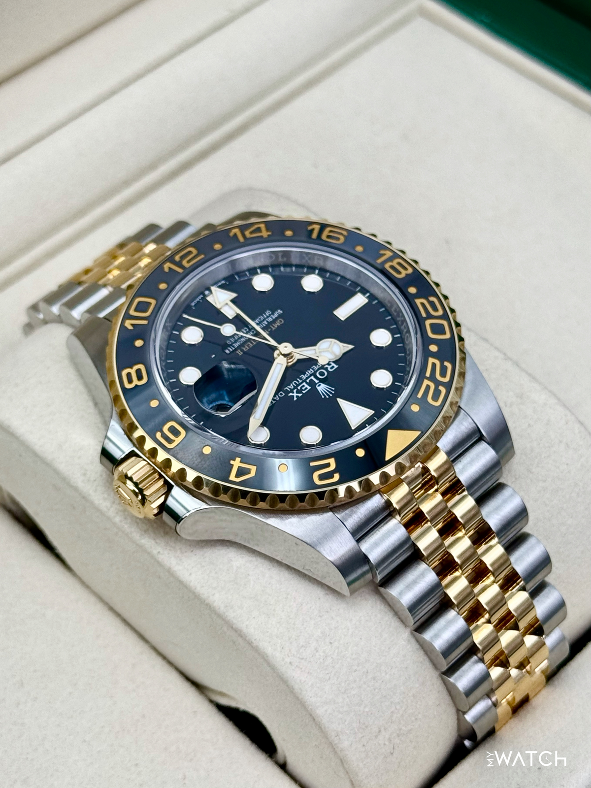 NEW 2026 Rolex GMT-Master II 40mm 126713GRNR Two-Tone Jubilee (STICKERED)