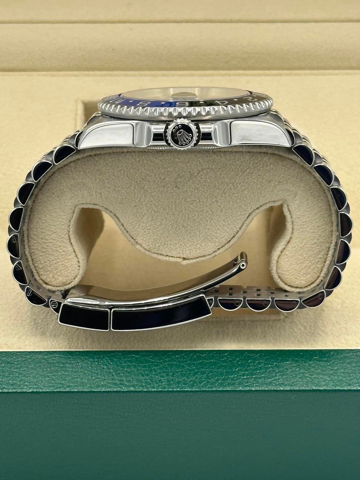 2020 Rolex GMT Master-II "Batgirl" 40mm 126710BLNR Jubilee
