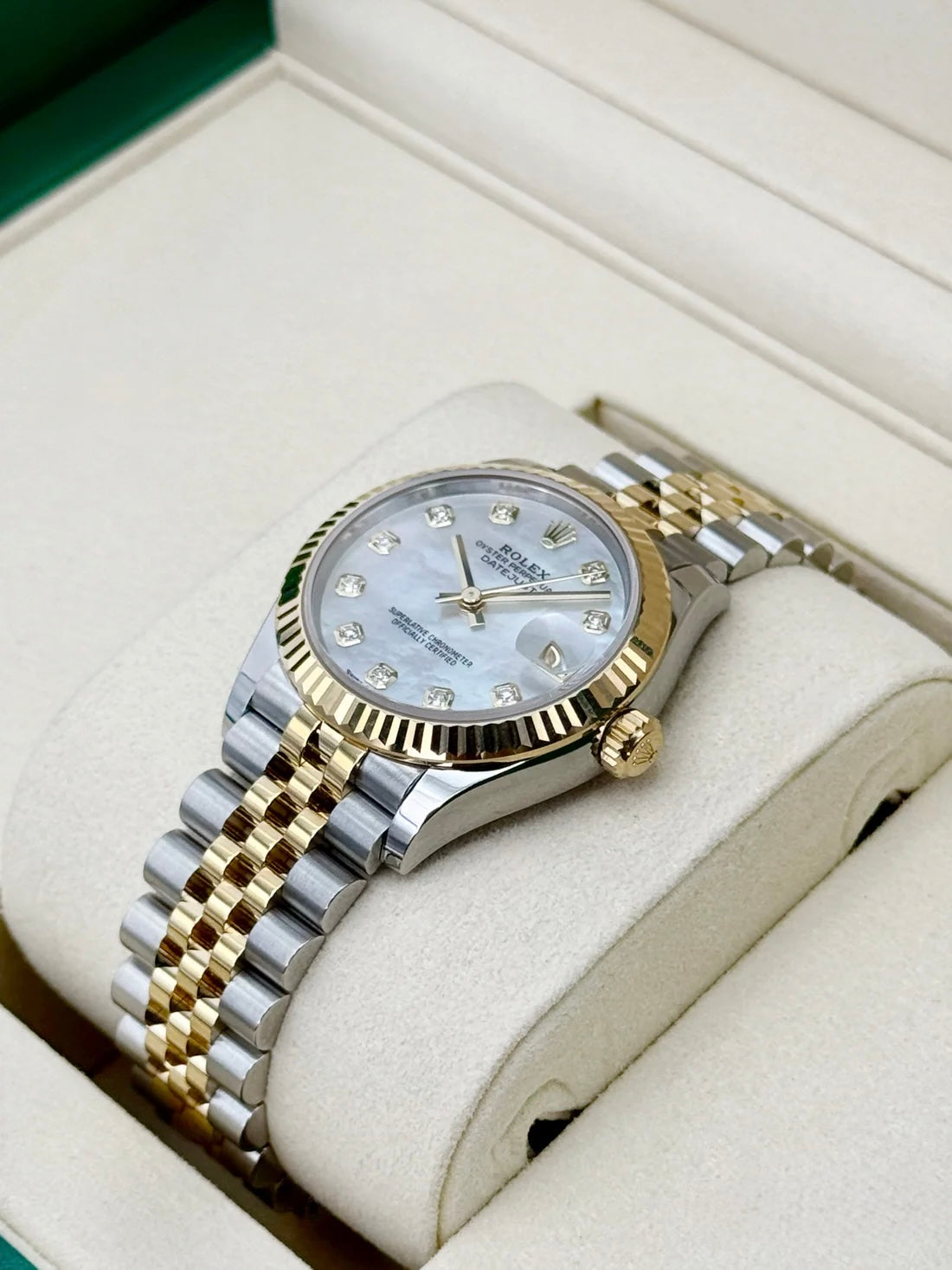 NEW 2026 Rolex Datejust 31mm 278273 Jubilee Mother of Pearl Diamond Dial