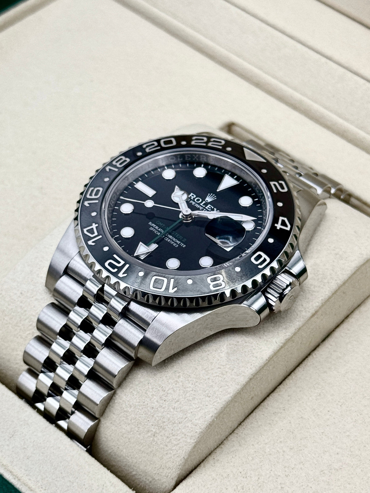 NEW 2026 Rolex GMT-Master II "Bruce Wayne" 40mm 126710GRNR Jubilee