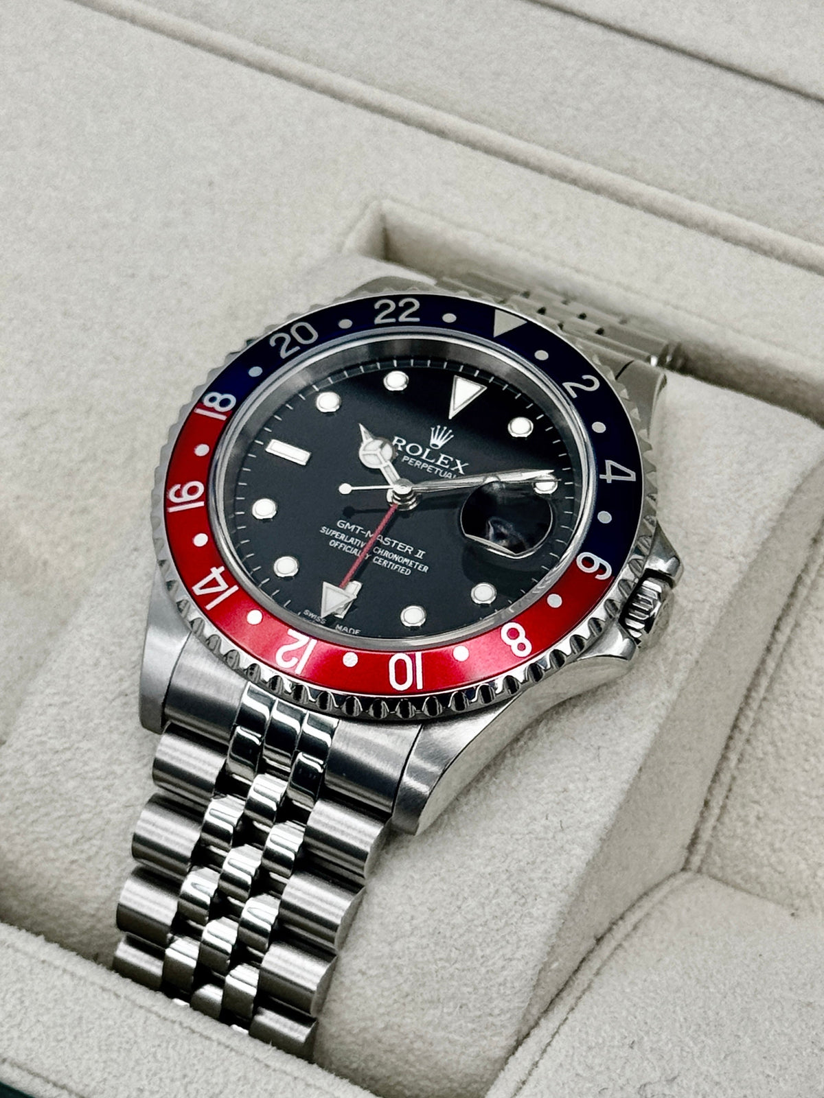 2004 Rolex GMT-Master II "Pepsi/Coke/Black" 40mm 16710LN Jubilee (CPO)