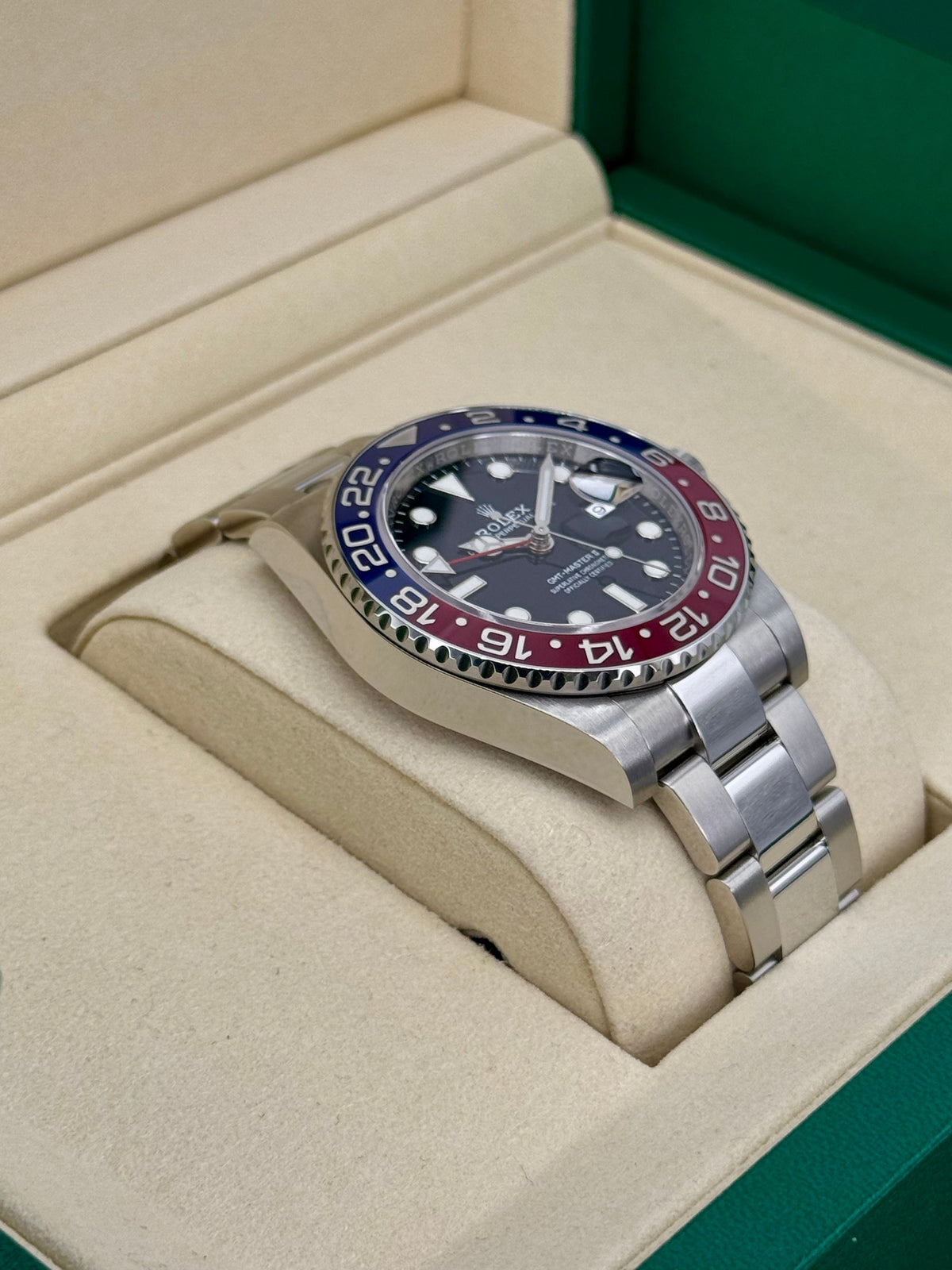 NEW 2026 Rolex GMT-Master II "Pepsi" 40mm 126710BLRO Oyster
